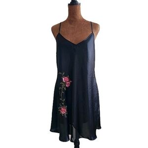 Sophia By Delicates Slip Dress M Black Satin Mini‎ Floral Embroidered Sleepwear